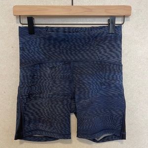 Lululemon bike shorts